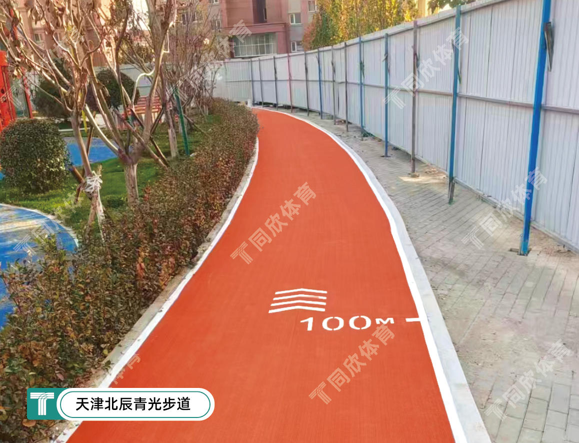 17648188900_832887001764818890